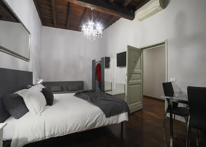 Oda ve Kahvaltı La Maison Dell'orologio 4*