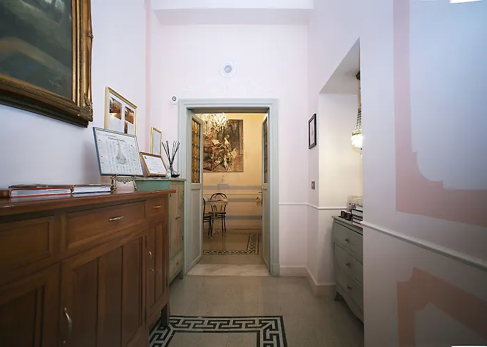 La Maison Dell'orologio Oda ve Kahvaltı 4*